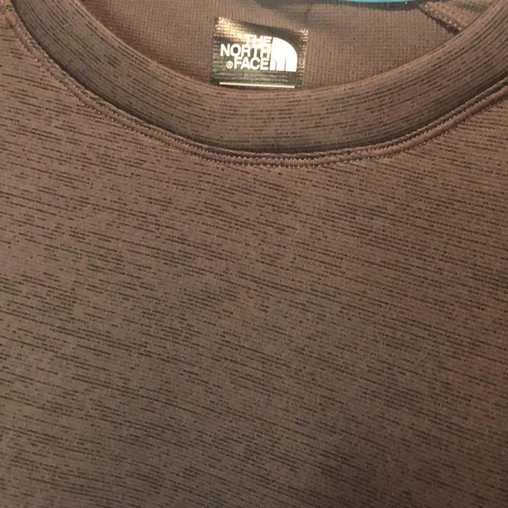 The North Face men's long sleeve flash dry crosswinds top-Size Large